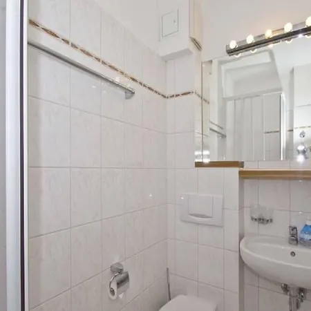 Strandresidenz Brandenburg Ferienwohnung 07 Mit Sauna- Und Schwimmbadnutzung Im Ahoi Sellin Goehren (Ruegen)