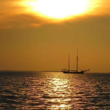 Strandresidenz Brandenburg Ferienwohnung 07 Mit Sauna- Und Schwimmbadnutzung Im Ahoi Sellin Appartamento Goehren (Ruegen)